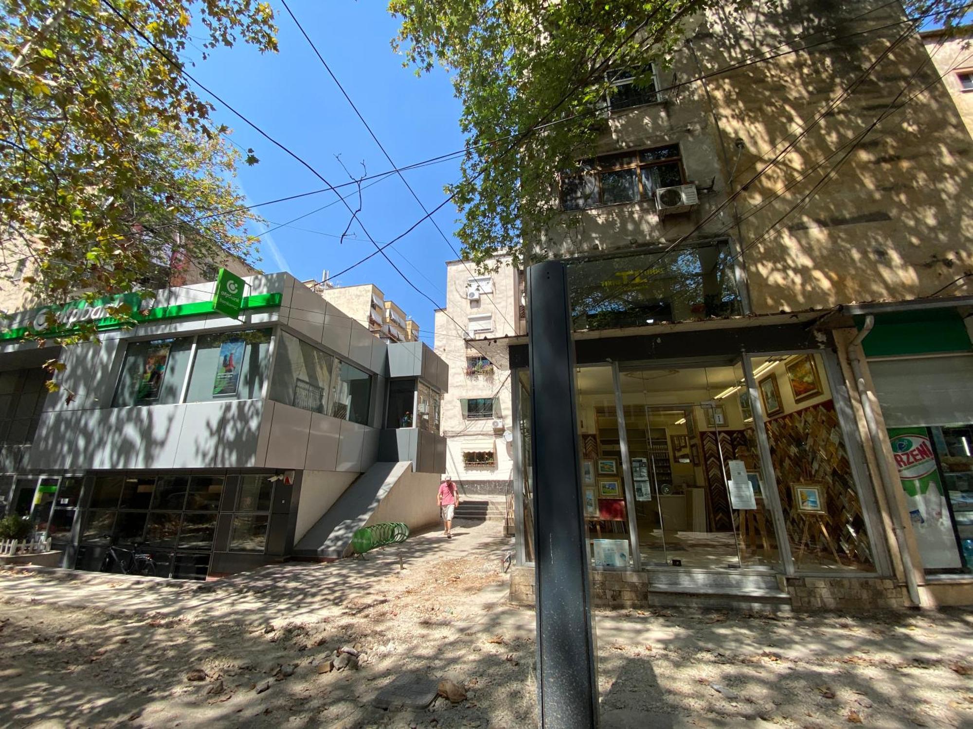Central Welcoming Apartment In Tirana Esterno foto